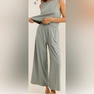 Z Supply jersey muscle tank and flare pant set in size large